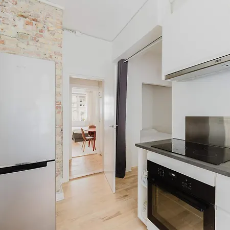 2br 1 Min From S-train * Copenaghen